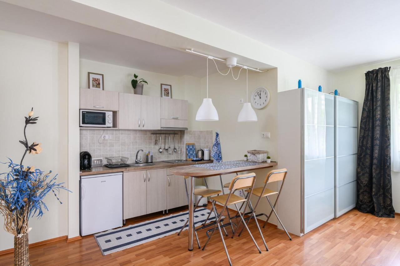Mirage Wellness Apartman Hajduszoboszlo Bagian luar foto