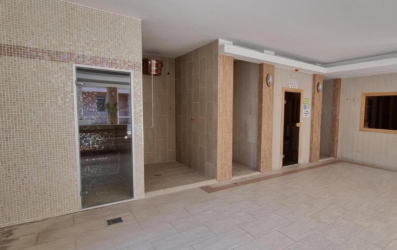 Mirage Wellness Apartman Hajduszoboszlo Bagian luar foto